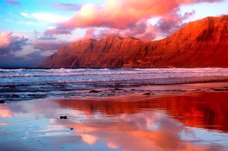 Beautiful Small Bungalow, Amazing Views And Garden Famara Eksteriør billede